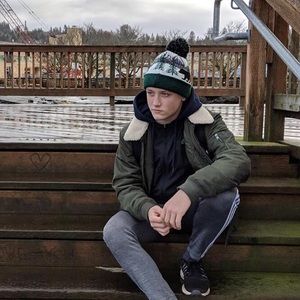 Meet your Posher, Jeff